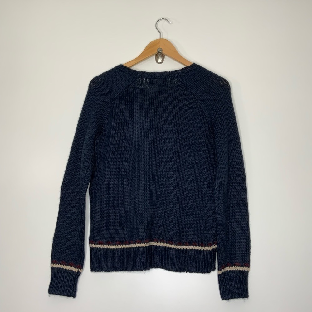 HOLLISTER aztec print sweater. (NWT) - Picture 3 of 5